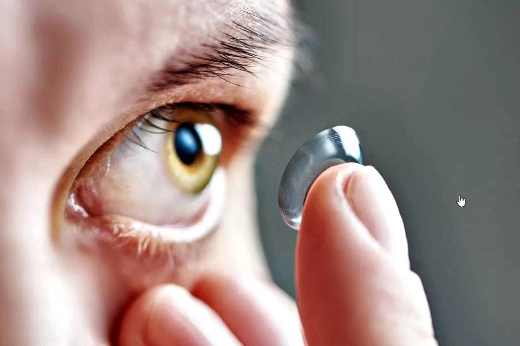 Можно ли носить разные контактные линзы на глазах?
